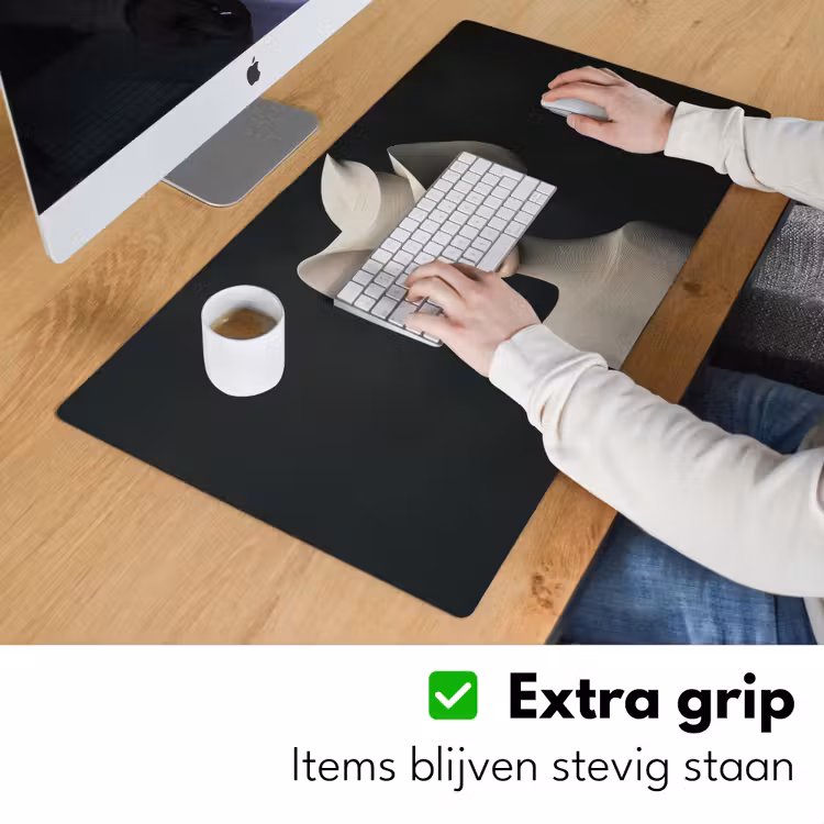 Vrouw - Golvende - Hoed Muismat XXL klein -sfeer3