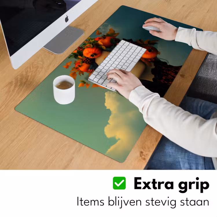 Vrouw - Granaatappel - Herfst - Zonnebril Muismat XXL klein -sfeer3