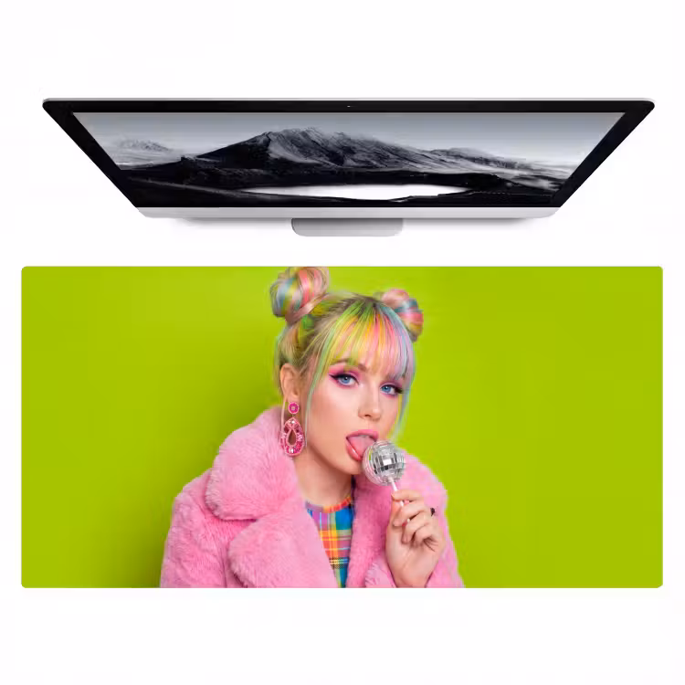 Vrouw - Kleurrijk haar - Pop art - Modern - Levendig Muismat XXL klein -zzz3d