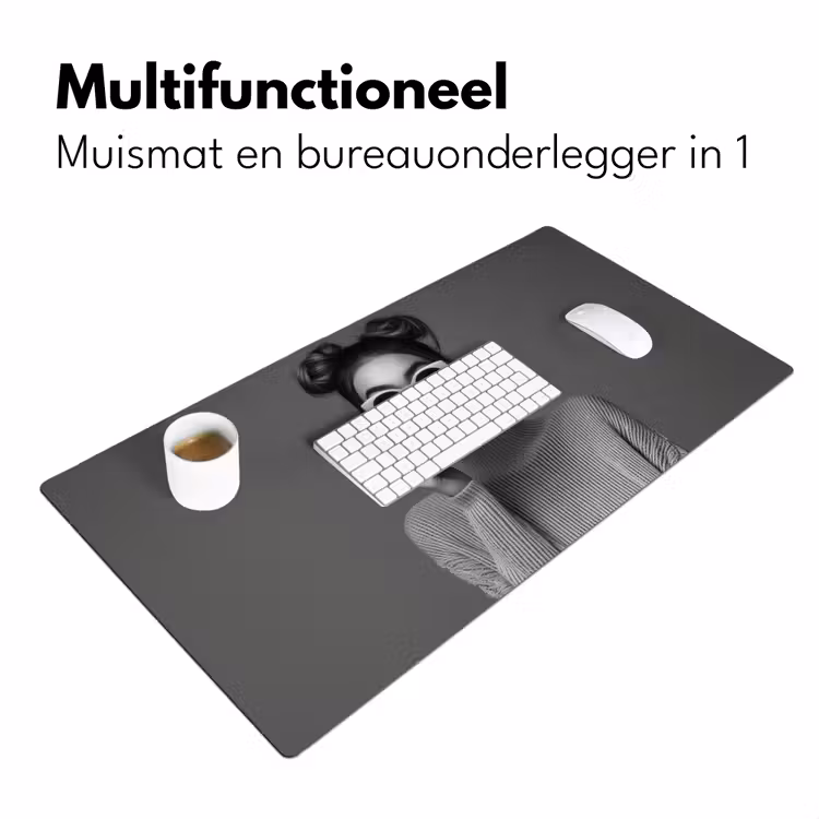 Vrouw - Koffie - Zwart - Wit Muismat XXL klein -sfeer4