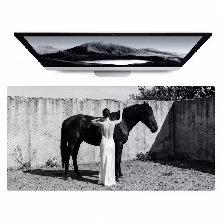 Vrouw - Paard - Artistiek Muismat XXL klein -zzz3d