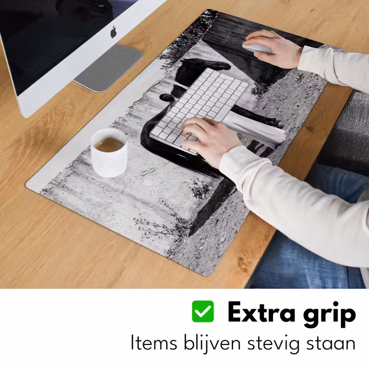 Vrouw - Paard - Artistiek Muismat XXL klein -sfeer3