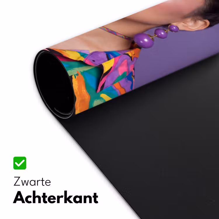 Vrouw - Portret - Make-up - Paars - Levendig Muismat XXL klein -sfeer2