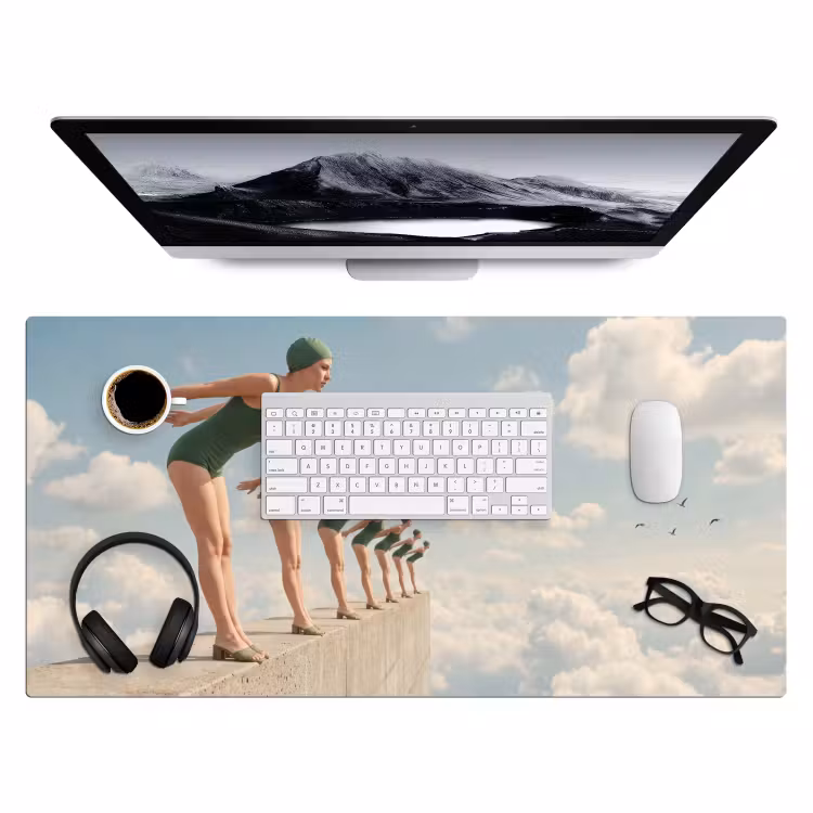 Bureau onderlegger - Vrouwen - Duikhouding - Wolken - Vrouwen - Duikhouding - Wolken Muismat XXL klein