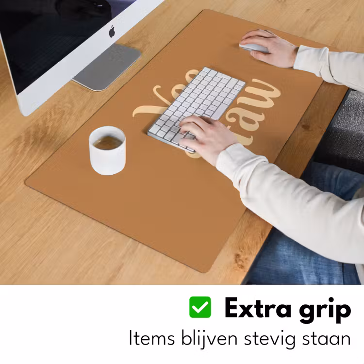 Yee haw - Bruin - Minimalistisch Muismat XXL klein -sfeer3