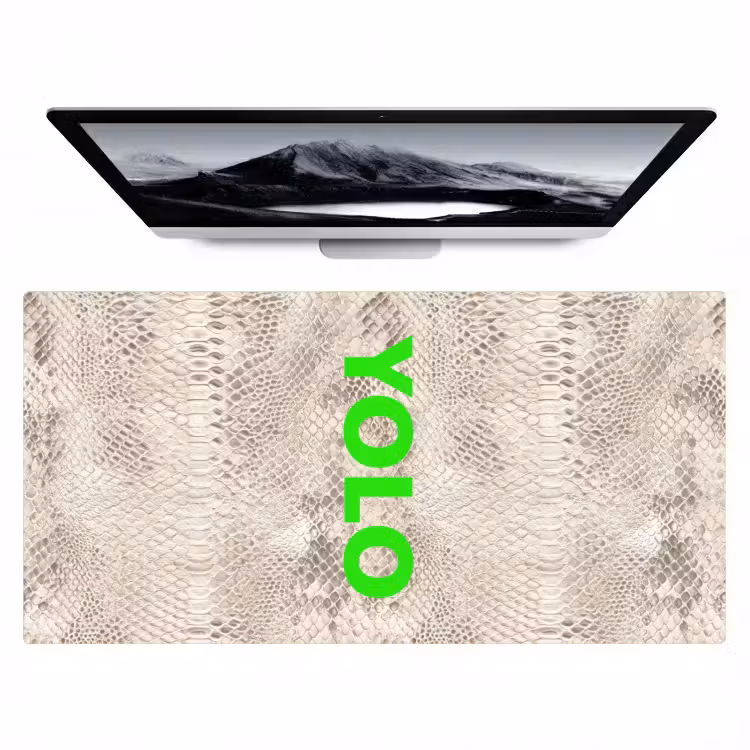 YOLO - Groen - Neon - Slangenprnt Muismat XXL klein -zzz3d