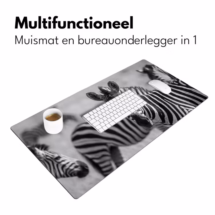 Zebra's - Zwart - Wit Muismat XXL klein -sfeer4