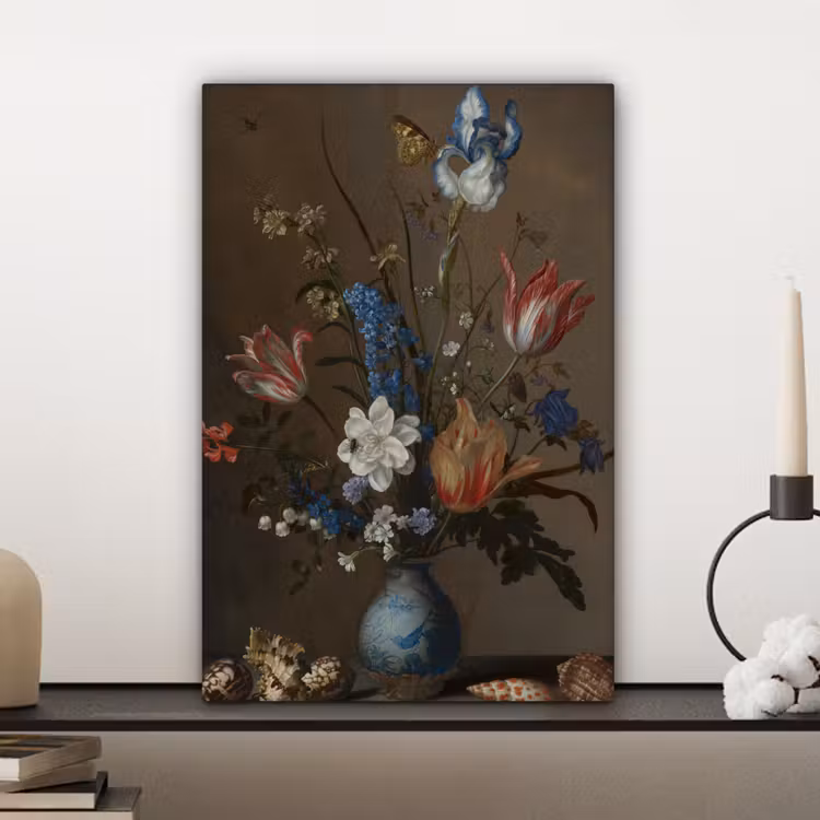 Bloemen in een Wan-Li vaas en schelpen - Schilderij van Balthasar van der Ast canvas 2cm klein -sfeer6