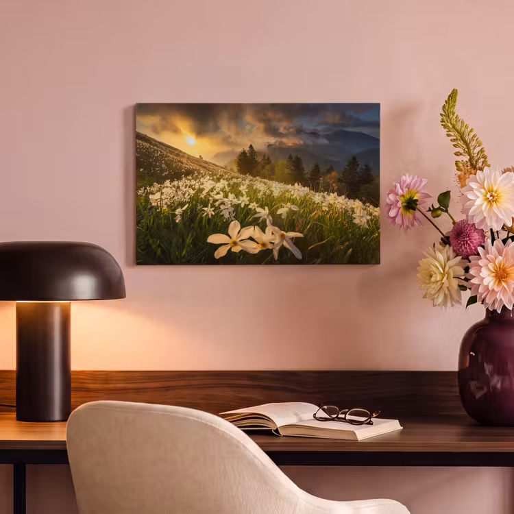 Bloemenveld - Heuvels - Zonsondergang - Berg - Natuur - Wit - Heuvels canvas 2cm klein -sfeer4
