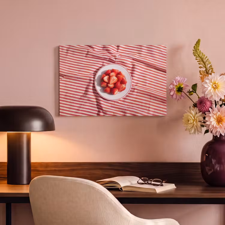 Eten - Aardbeien - Fruit - Zomer - Rood canvas 2cm klein -sfeer4
