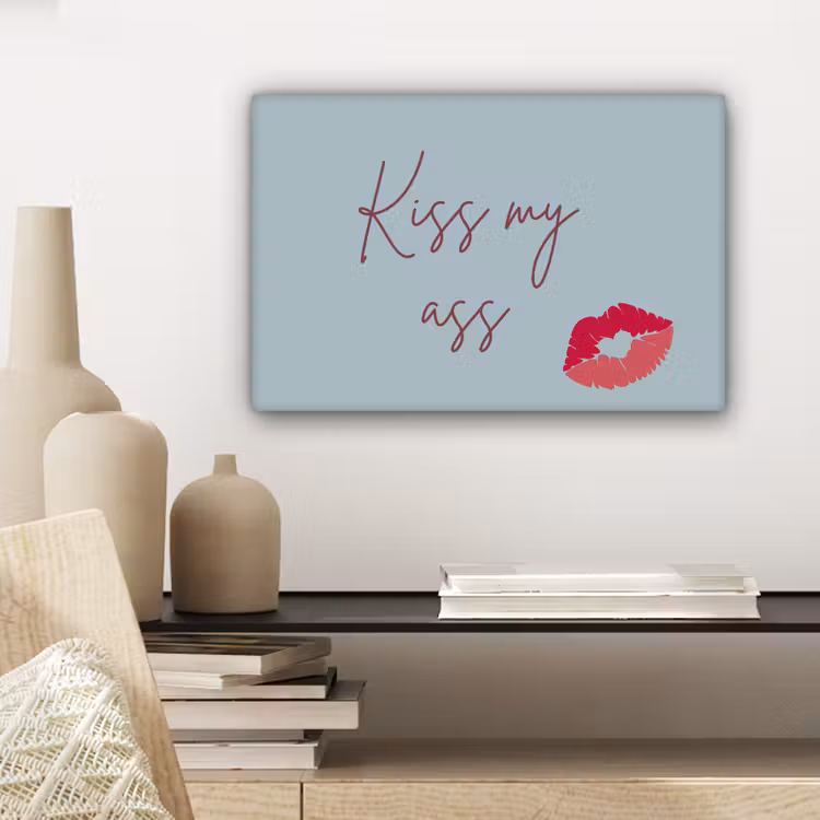 Kiss my ass - Lip - Blauw canvas 2cm klein -sfeer6