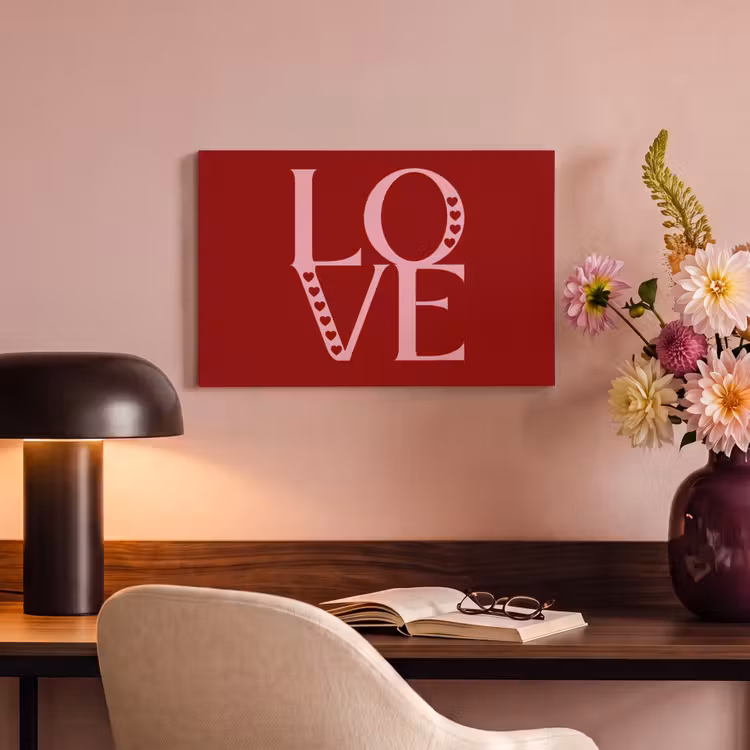Love - Rood - Hatjes canvas 2cm klein -sfeer4