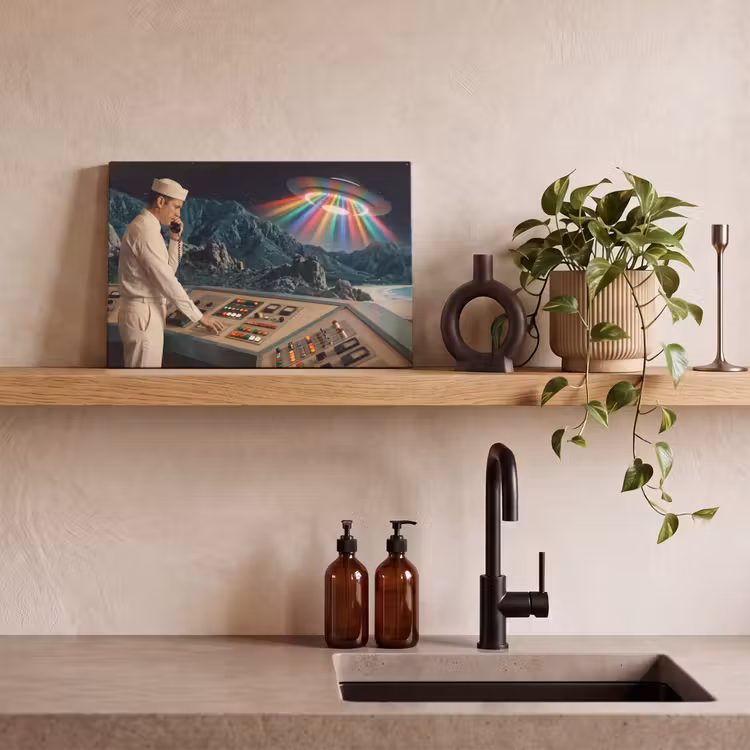 Canvas schilderij - Man - Controlekamer - Strand - Man - Controlekamer - Strand canvas 2cm klein