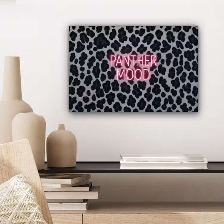 Panterprint - Zwart - Neonletters - Roze canvas 2cm klein -sfeer6