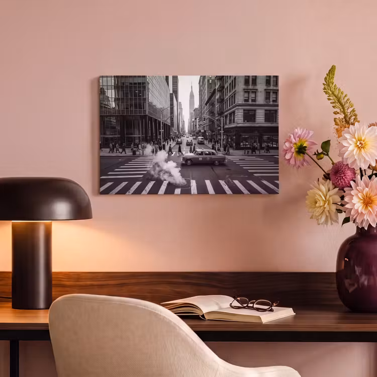 Stad - Straat - Gebouwen - Verkeer - Zwart-wit canvas 2cm klein -sfeer4