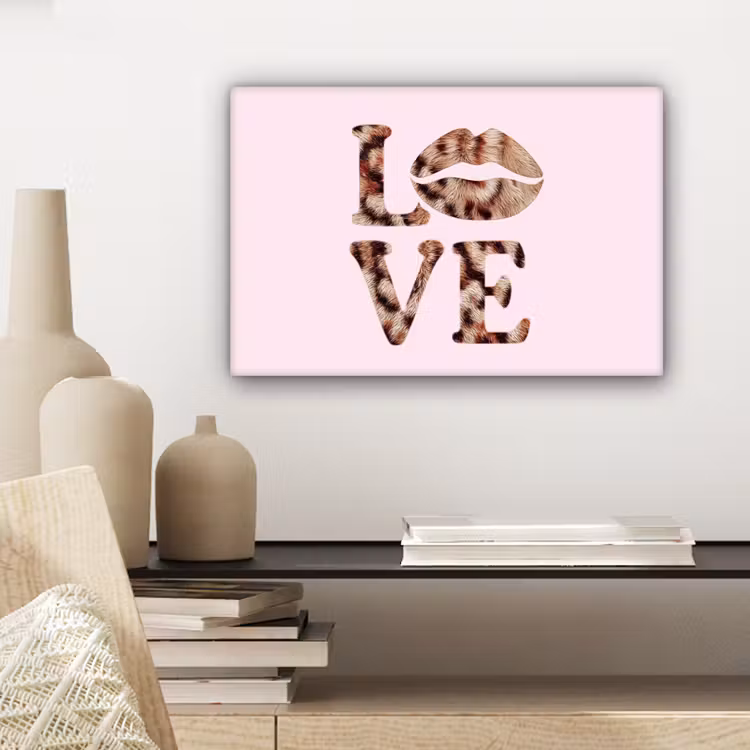 Tekst - Love - Pantervacht - Lichtroze canvas 2cm klein -sfeer6