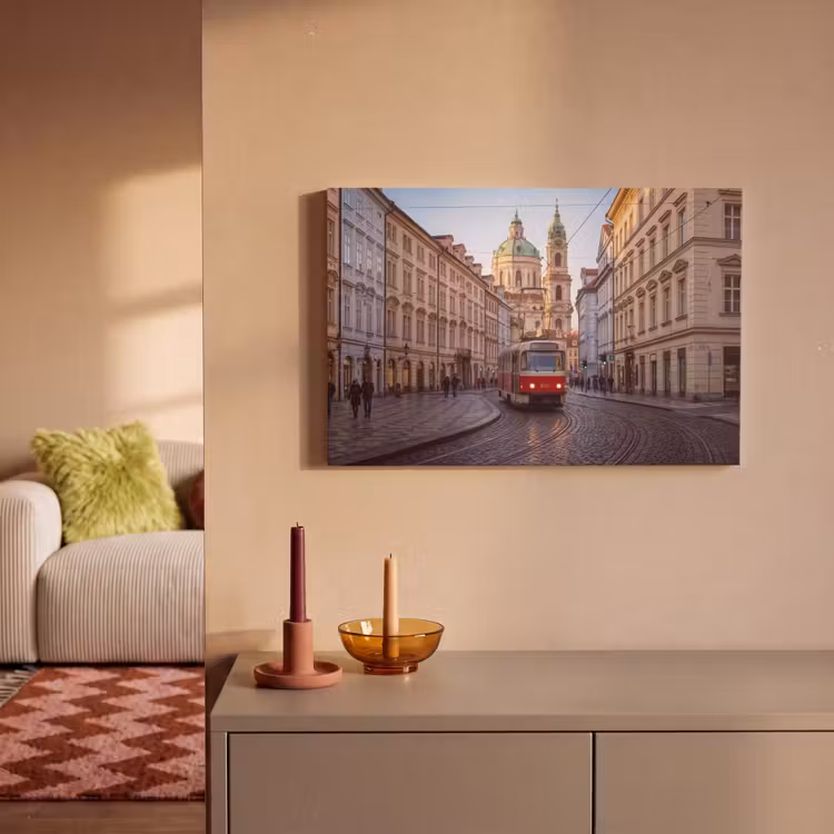 Tram - Straat - Stadsgezicht - Klassiek - Rood canvas 2cm klein -sfeer1