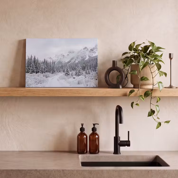 Weg - Bergen - Sneeuw - Naaldbos - Avontuurlijk canvas 2cm klein -sfeer3