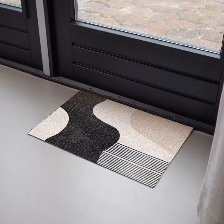 Abstract - Japandi - Beige - Modern Deurmat klein -sfeer2