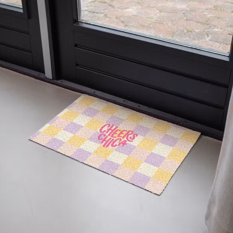 Cheers Chica - Ruitjes - Lila - Geel Deurmat klein -sfeer2