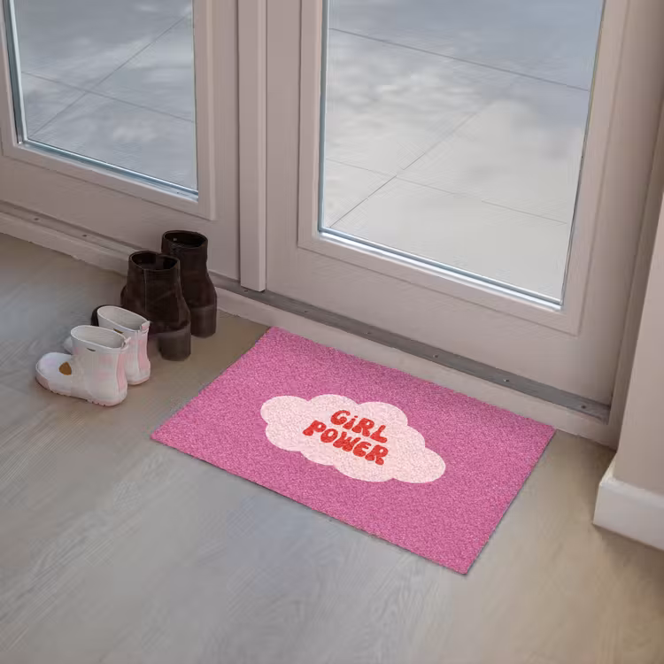 Girl power - Wolk - Roze Deurmat klein -sfeer3
