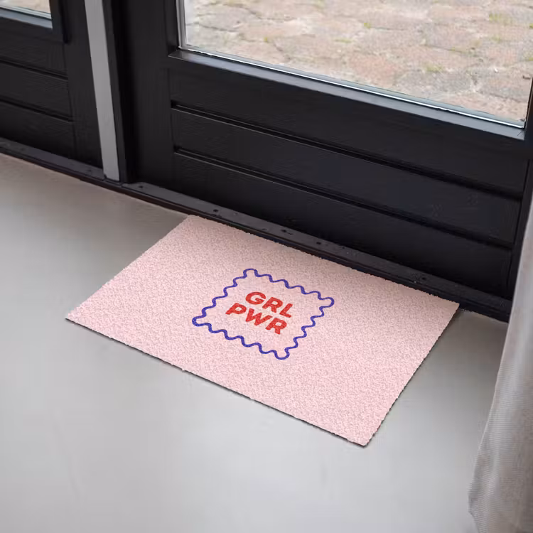 Grl pwr - Roze - Kader Deurmat klein -sfeer2