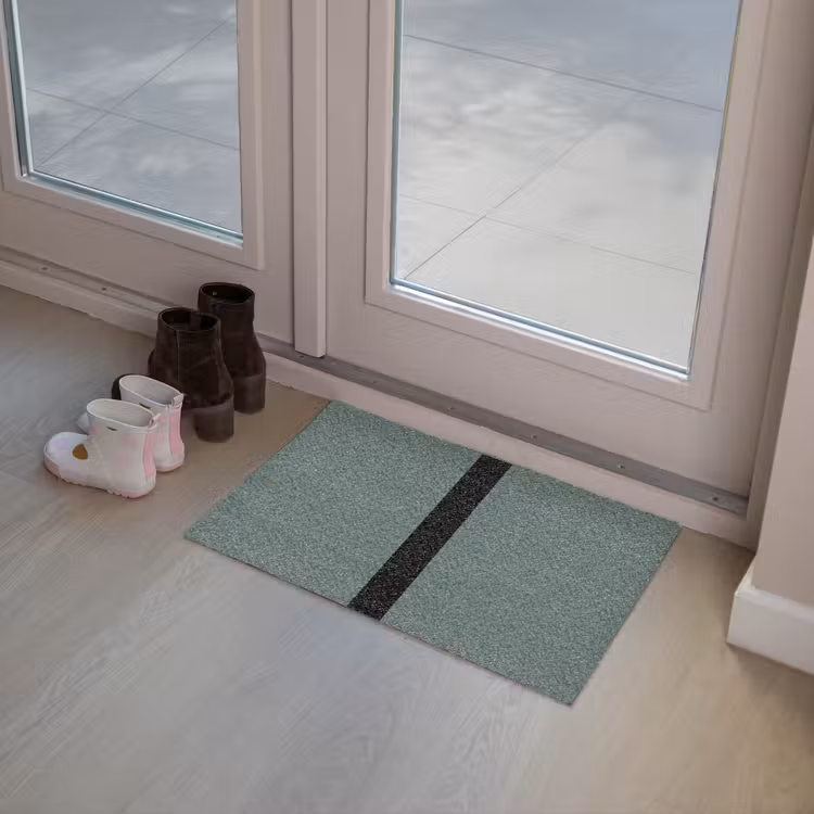Groen - Zwart - Streep - Minimalistisch Deurmat klein -sfeer3