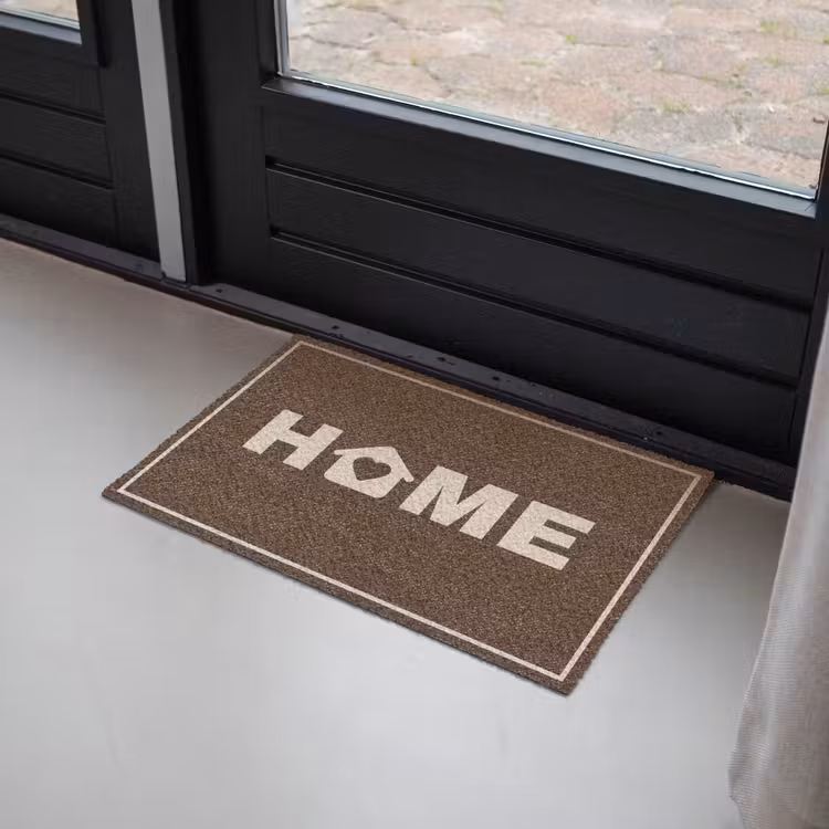 Home - Tekst - Bruin Deurmat klein -sfeer2