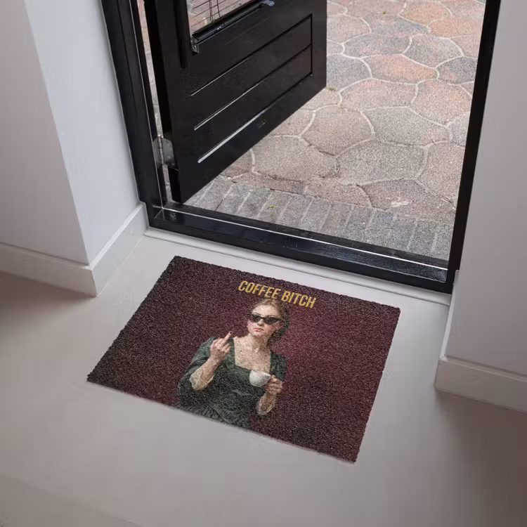 Koffie - Vrouw - Middelvinger Deurmat klein -sfeer5