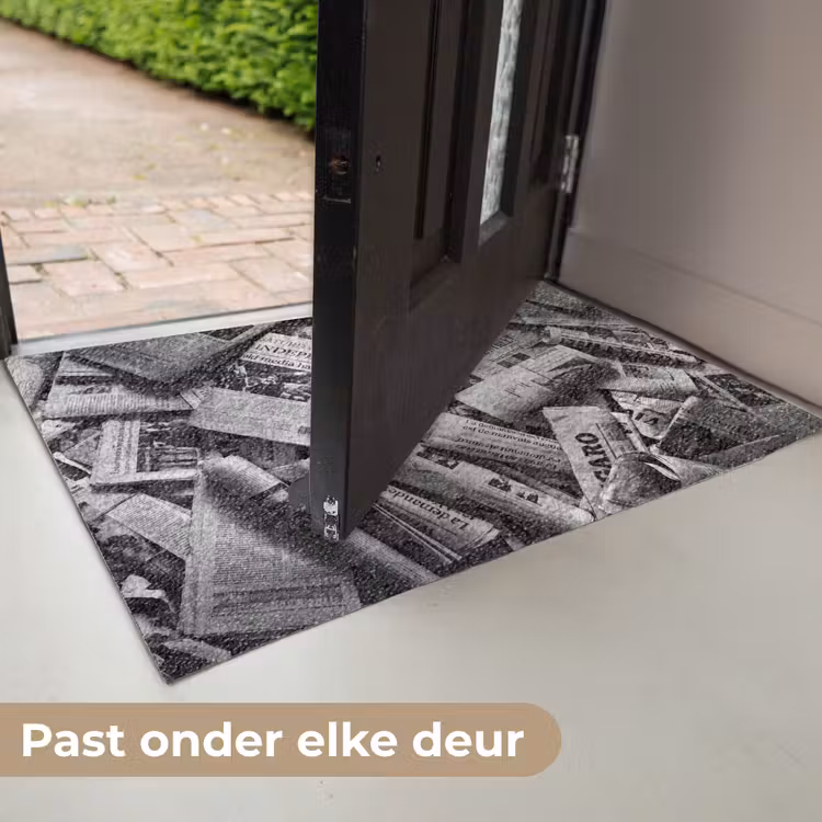 Krant - Stapel - Nieuws - Zwart-wit Deurmat klein -USP_NL