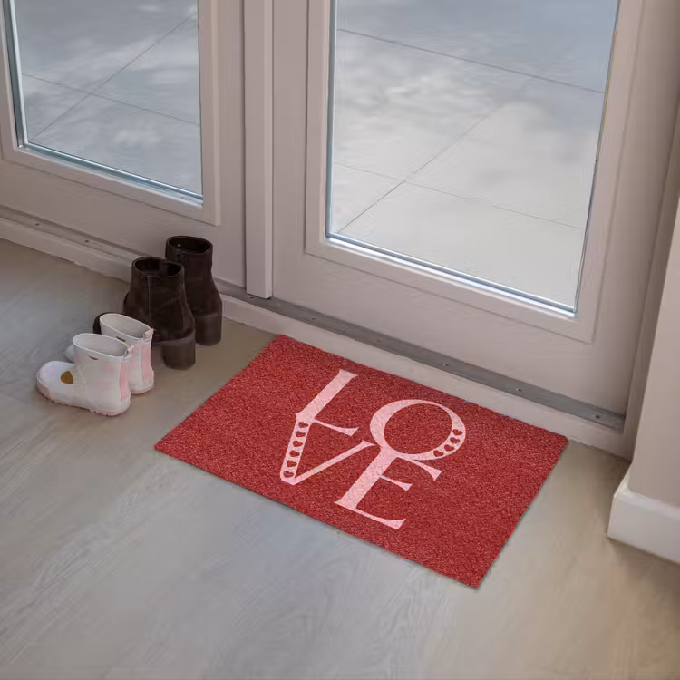 Love - Rood - Hatjes Deurmat klein -sfeer3