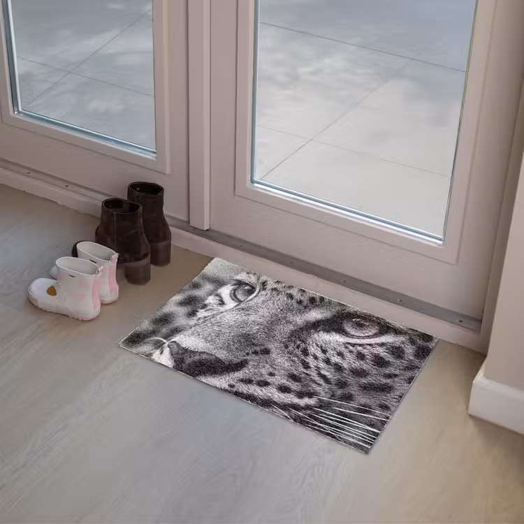 Luipaard - Zwart - Wit - Oog Deurmat klein -sfeer3