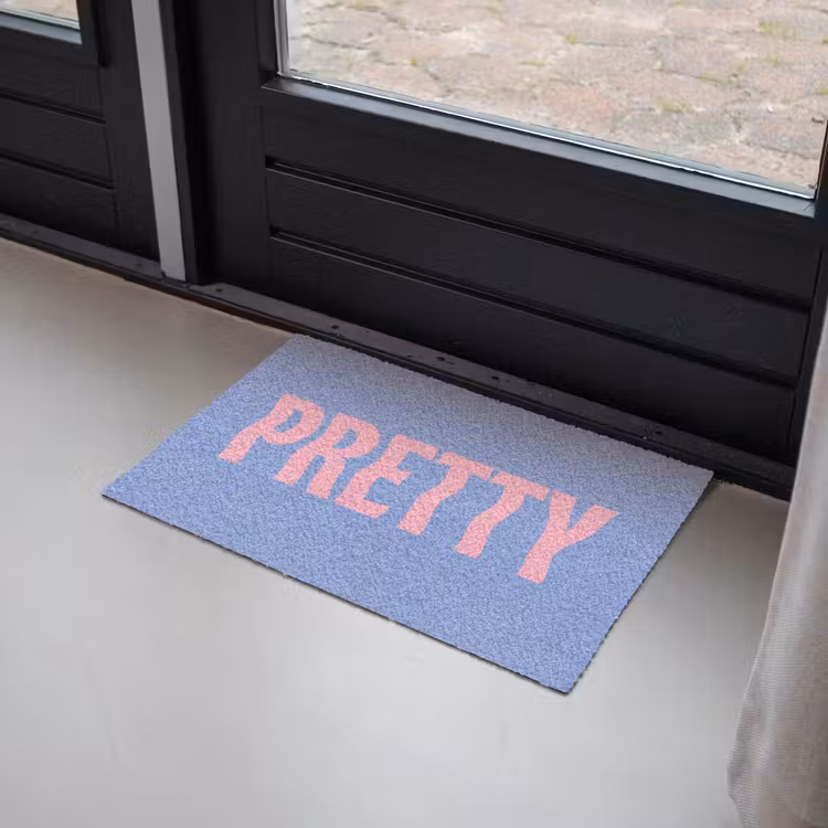 Pretty - Roze - Blauw - Golvend Deurmat klein -sfeer2