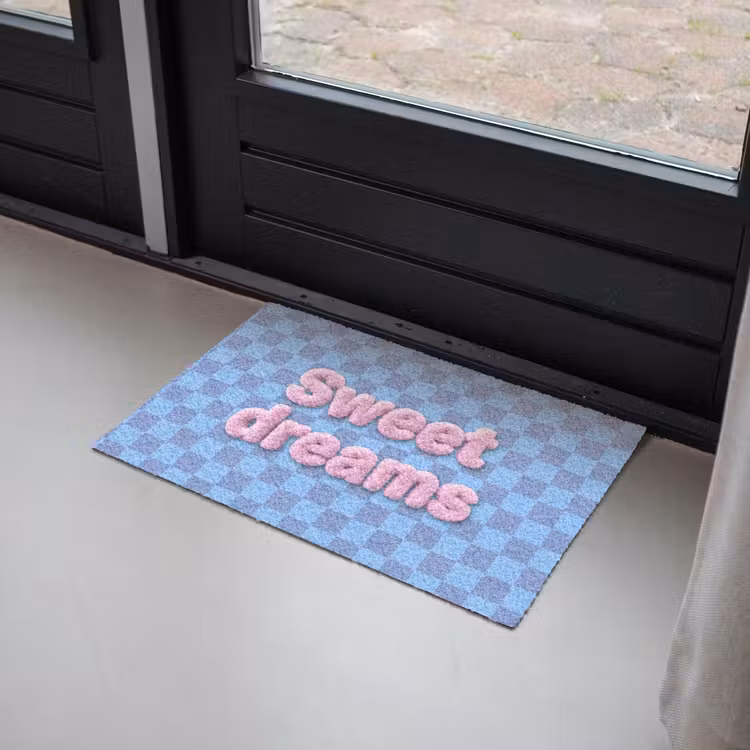 Sweet dreams - Vierkanten - Roze - Blauw Deurmat klein -sfeer2