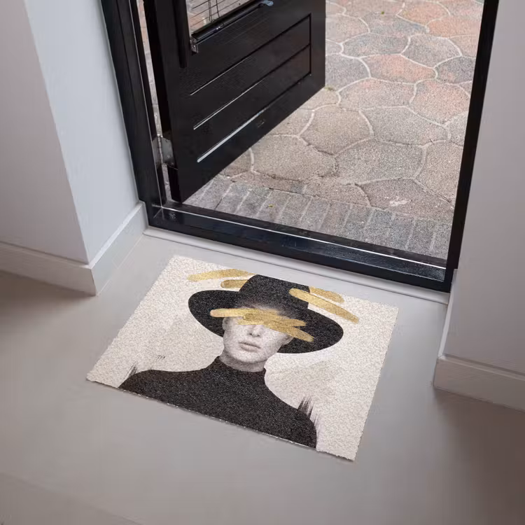 Vrouw - Portret - Modern - Goud - Kunst Deurmat klein -sfeer5
