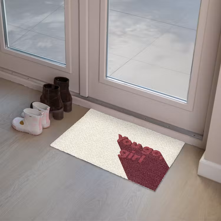 you go girl - 3D - Rood Deurmat klein -sfeer3