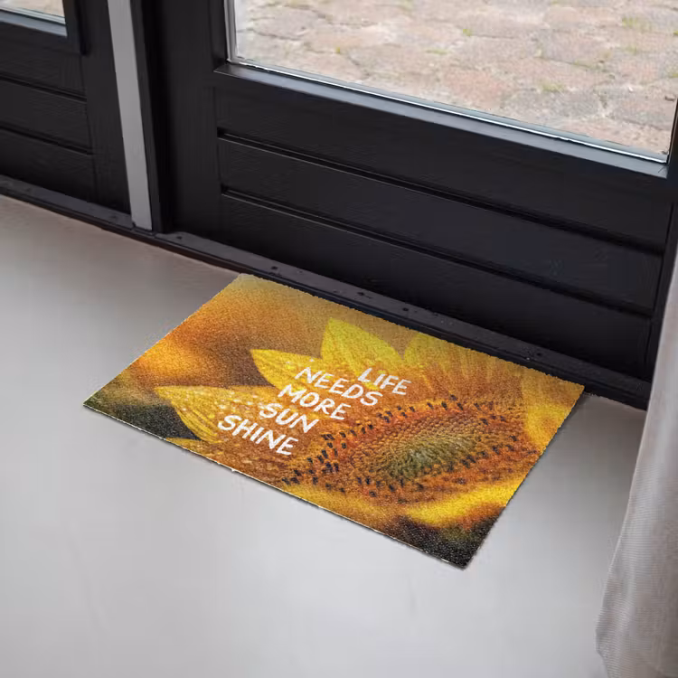 Zonnebloem - Close up - Geel - Quote Deurmat klein -sfeer2