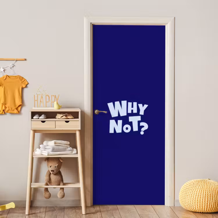 Blauw - Why not - Minimalistisch deurposter klein -sfeer4