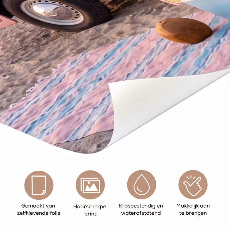 Busje - Strand - Surfplank - Zomer - Roze deurposter klein -closeup_NL