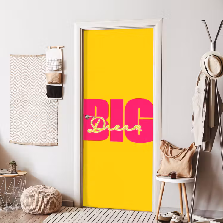 Dream big - Geel - Roze deurposter klein -sfeer6