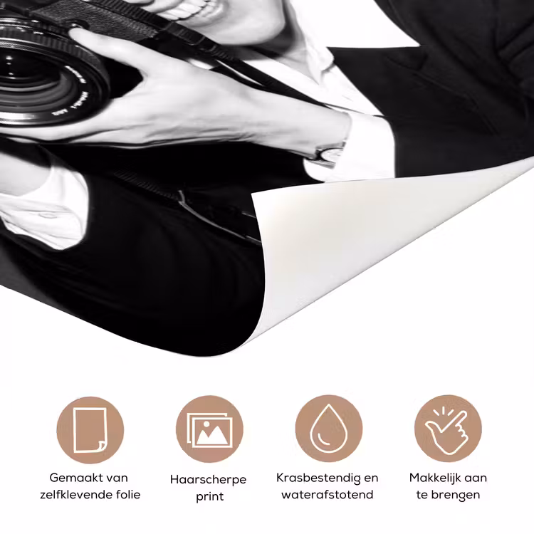 Fotografen - Menigte - Flitsers - Journalistiek deurposter klein -closeup_NL