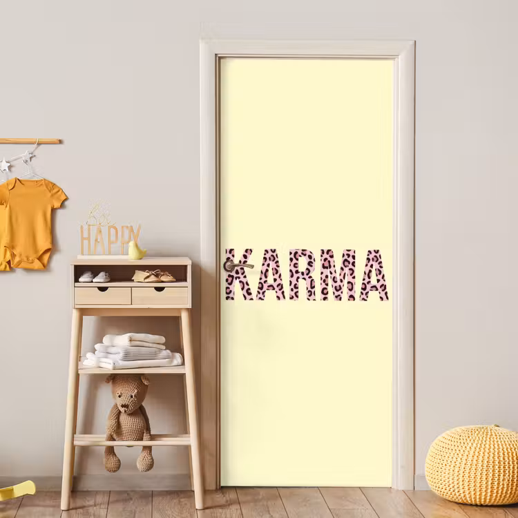 Karma - Luipaardprint - Geel deurposter klein -sfeer4