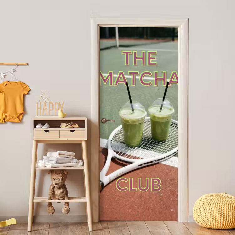 Matcha Club - Tennis - Matcha deurposter klein -sfeer4