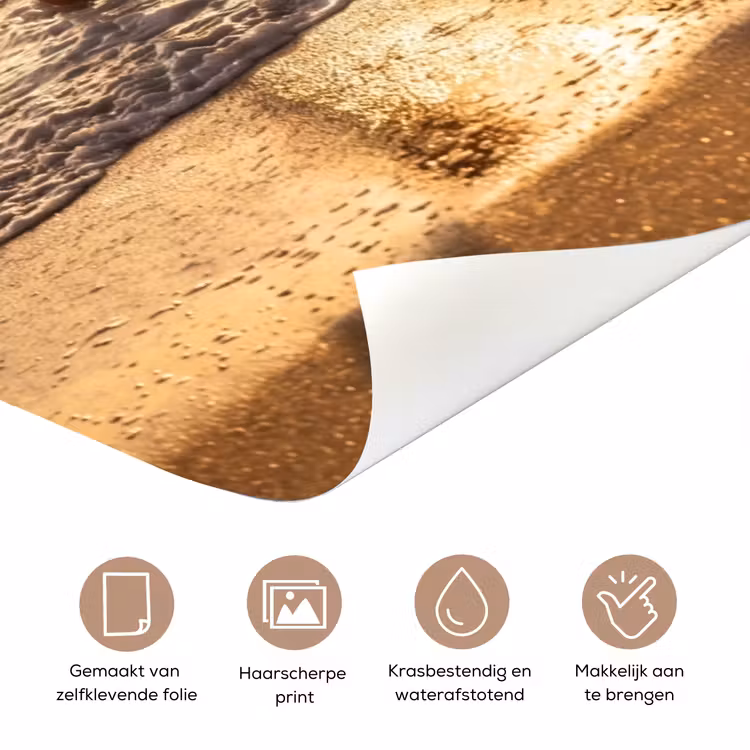 Mensen - Oceaan - Zonsondergang - Kust - Goud deurposter klein -closeup_NL