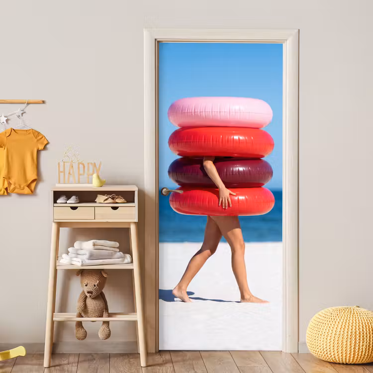 Mensen - Strand - Zomer - Recreatie - Kleurrijk deurposter klein -sfeer4