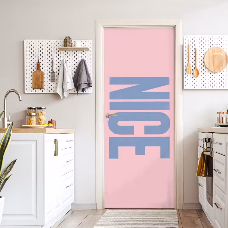 Nice - Paars - Roze deurposter klein -sfeer5