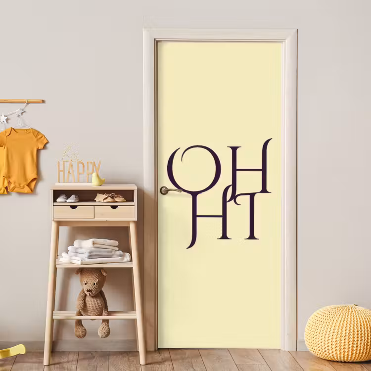 Oh hi - Geel - Monogram deurposter klein -sfeer4