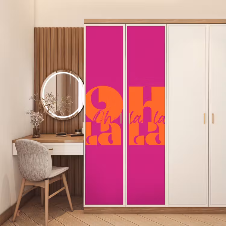 Oh la la - Roze - Oranje - Gestapelde letters deurposter klein -sfeer3