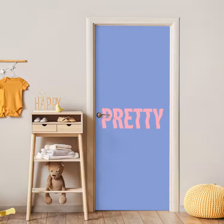 Pretty - Roze - Blauw - Golvend deurposter klein -sfeer4