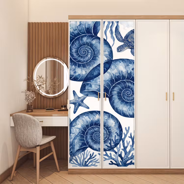 Schelp - Spiraal - Zeeleven - Aquarel - Blauw deurposter klein -sfeer3